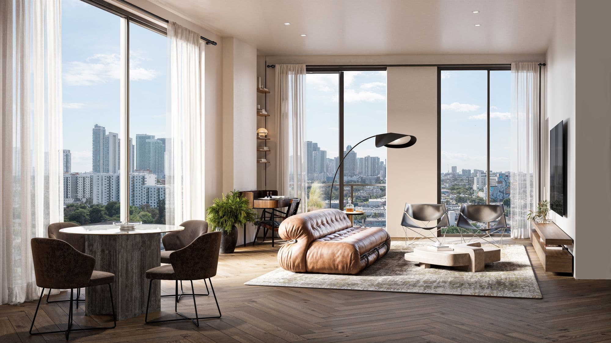 Sala de una residencia con vista a la ciudad